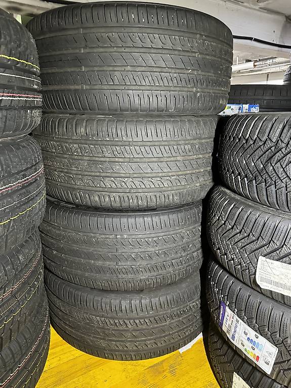 4X265/40R21 Sommer 2021 Top Zustand