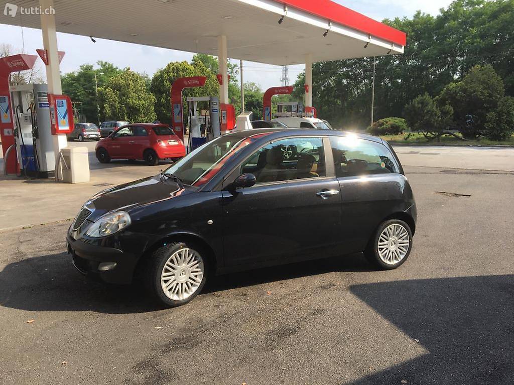 Lancia y 1.4