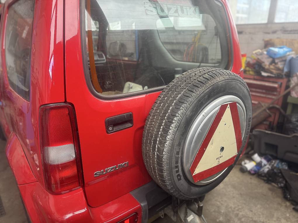 Suzuki Jimny 45km/h