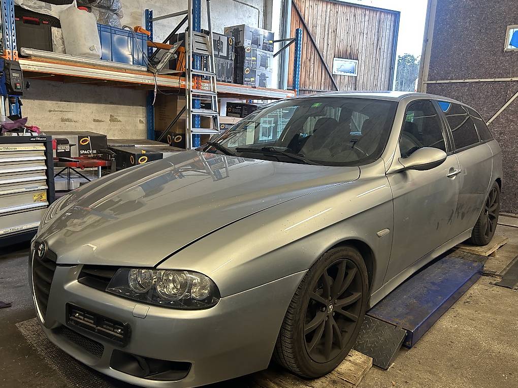 Alfa Romeo 156 TI 2"4 Diesel